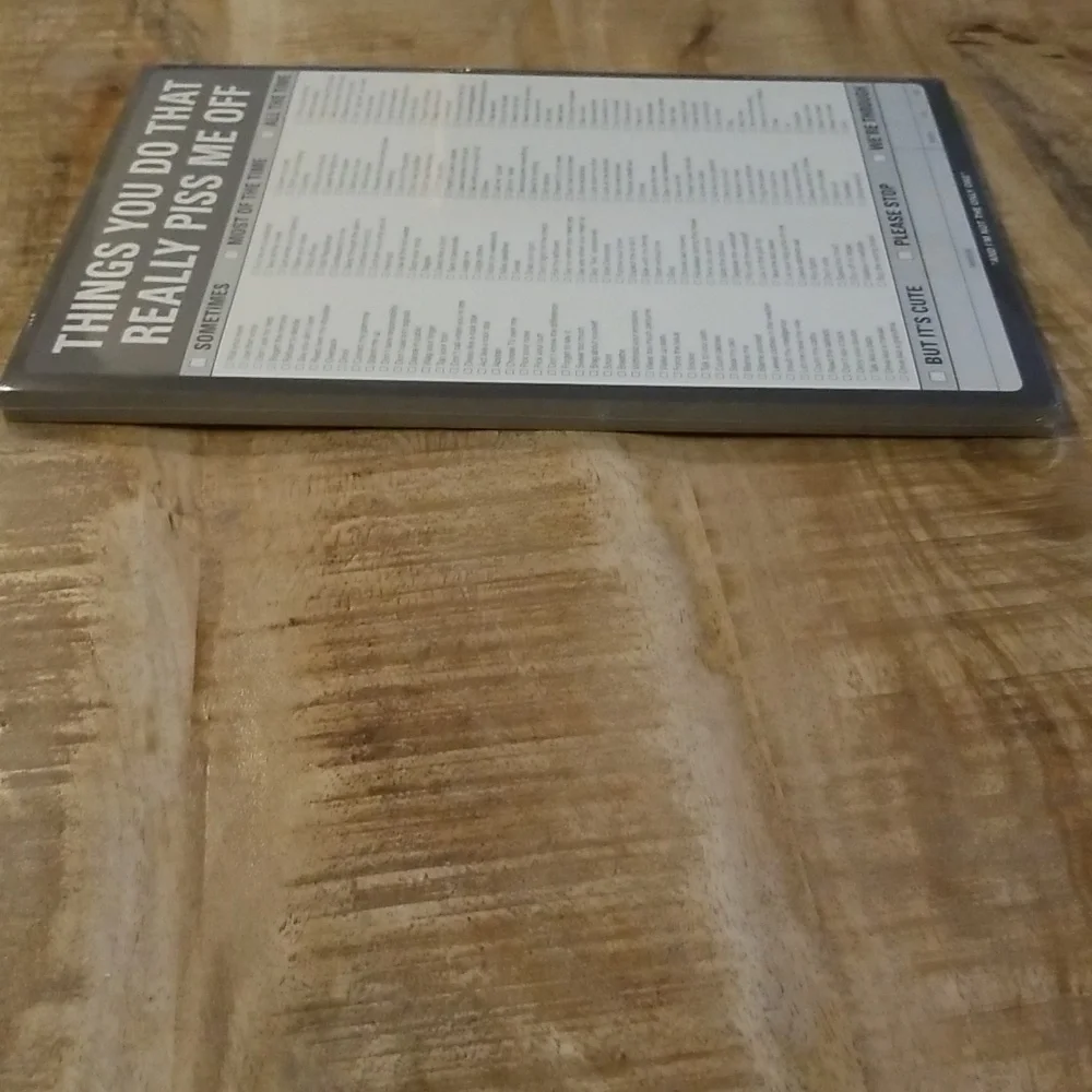 Knock Knock “Things You Do That Really Piss Me Off” Note Pad